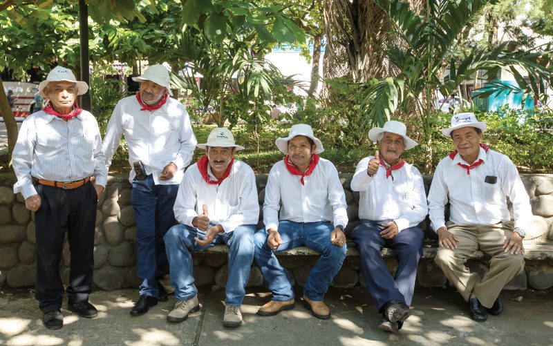 living longer in Costa-Rica-blue-zone-nicoya-community living longer in Costa-Rica-blue-zone-nicoya-community