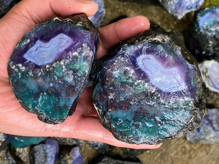 rocks 2-min