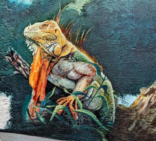 iguana-muralist