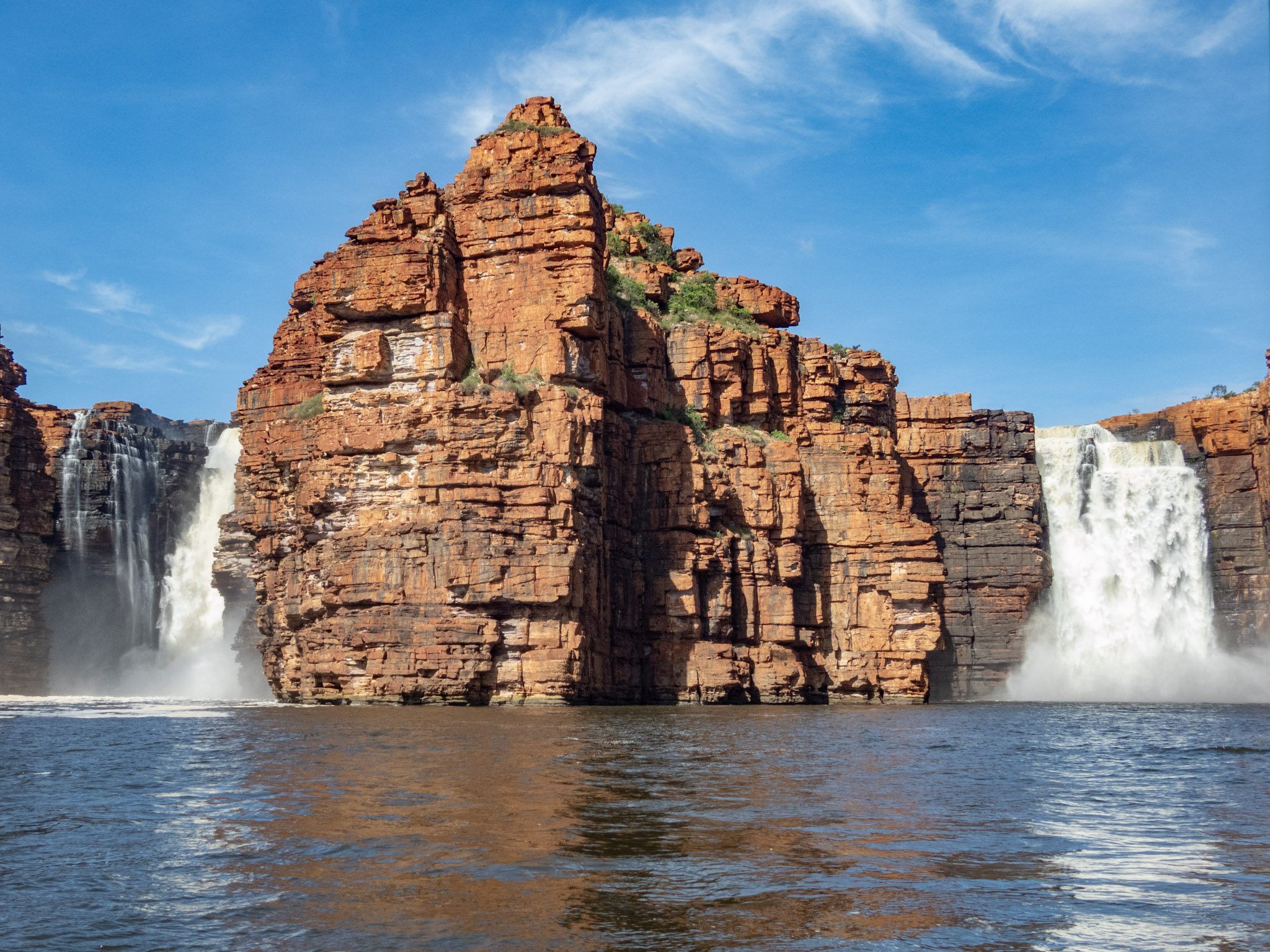 tom kimberlys two waterfalls
