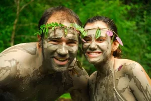 mud bath at Vandara
