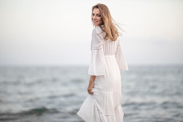 woman-5674995_640
